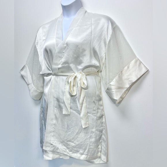 Vintage VS Gold Label Satin Robe Off White / Ivory Bridal Lingerie One Size - Picture 2 of 8